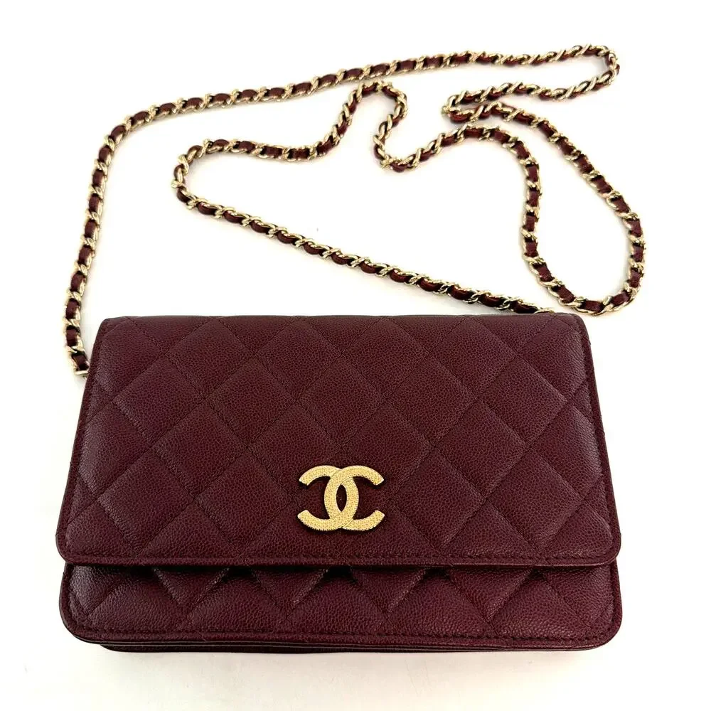 Chanel Burgundy Caviar Seasonal Wallet On Chain